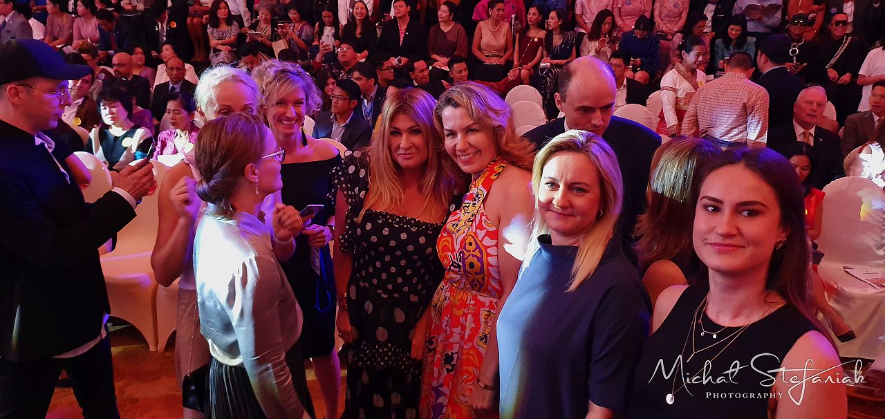  MG 0037 20191123 184558